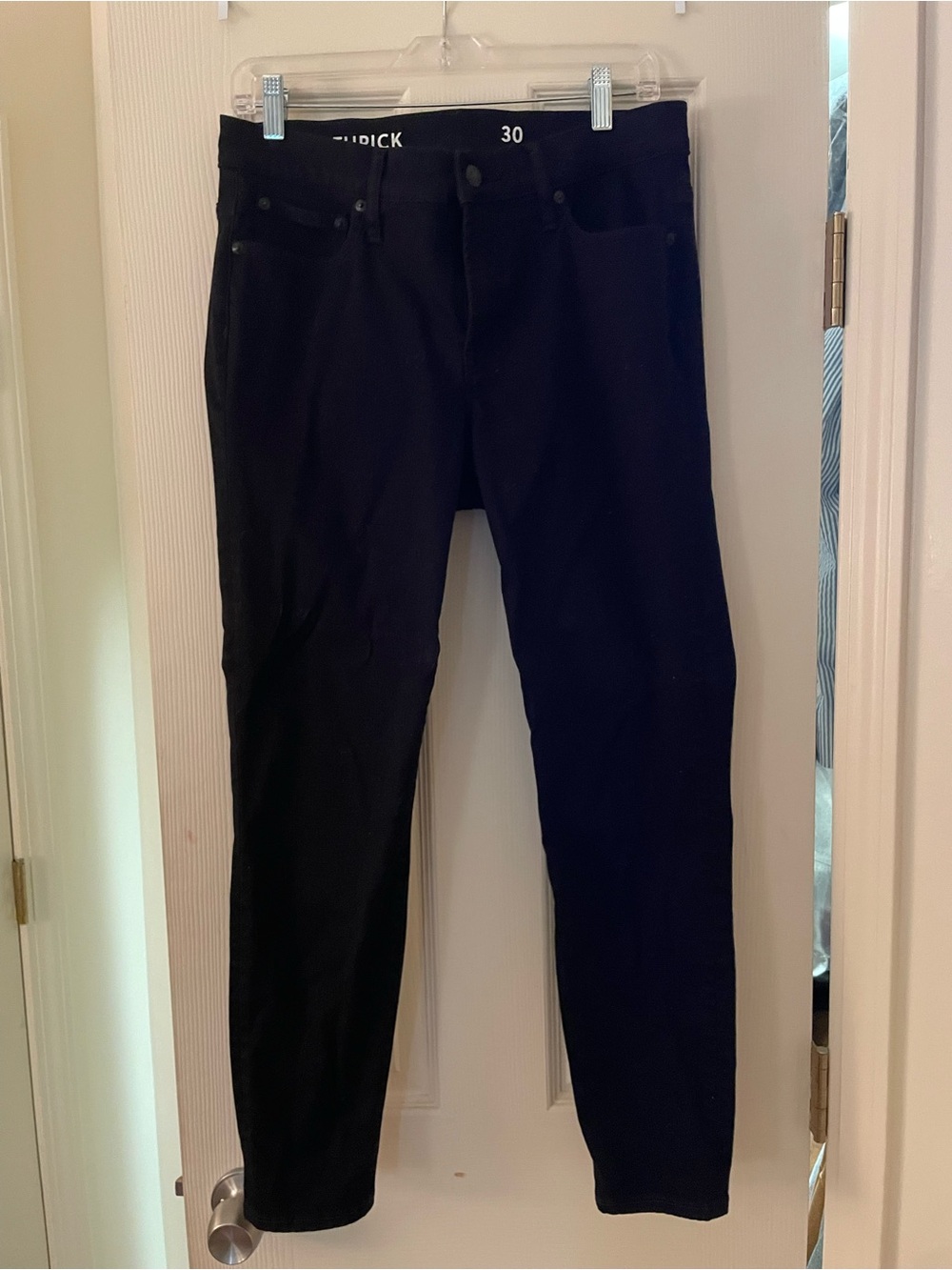 Women’s Black Jeans - Classic Straight Fit